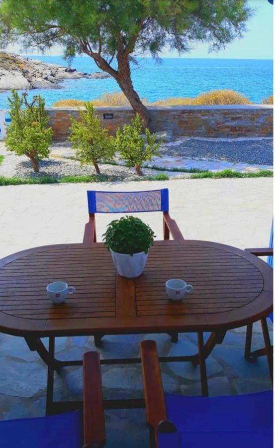 Peaceful Bay Hotel Megas Gialos - Nites Bagian luar foto